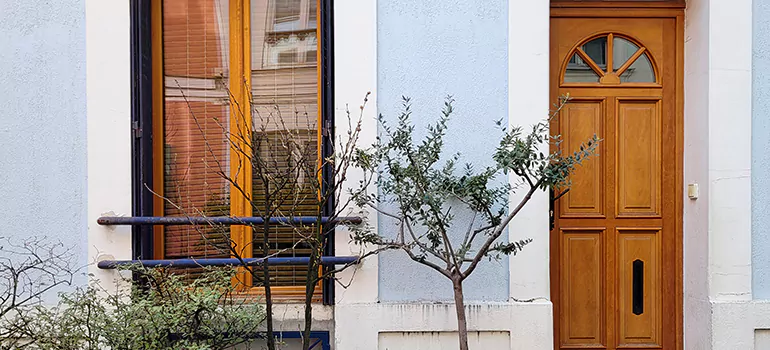 Residential Garage Doors Near Me in Jasmine Estates, FL