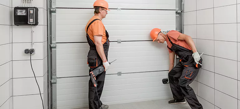 Secure Garage Door Repair in Jasmine Estates, FL