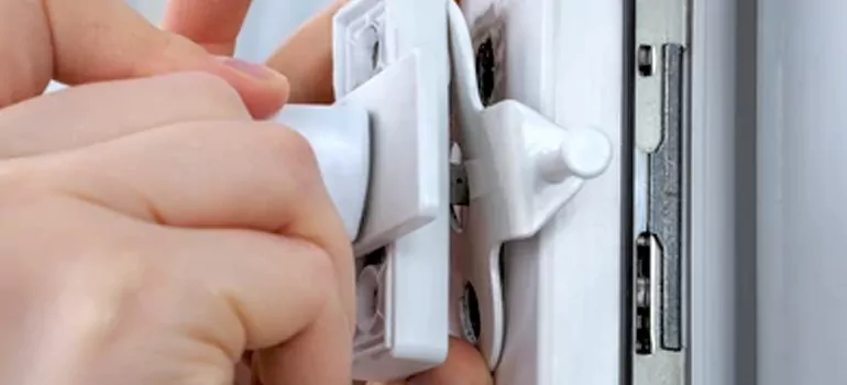 Window Lock Assembly in Jasmine Estates, FL