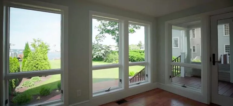 Double-hung Window Repair in Jasmine Estates, FL