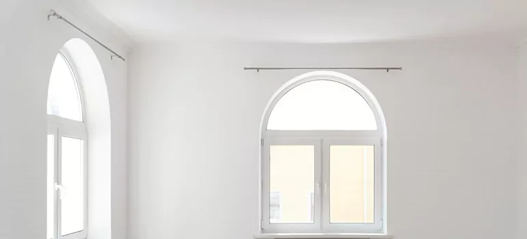 Small Hopper Window in Jasmine Estates, FL