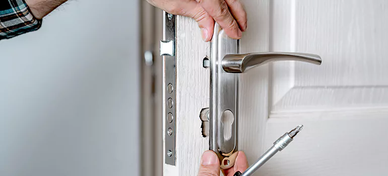Multi Point Door Installation Solutions in Jasmine Estates, FL
